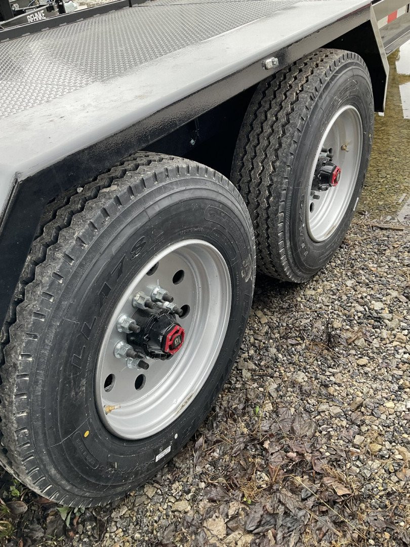 New 2024 IMPERIAL TRAILER SW-22-22 Tilt Trailer 82X22 TA (GVW:22000)BLACK