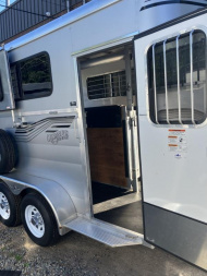 Used 2018 Kingston Trailers . 2H BP Horse Trailer