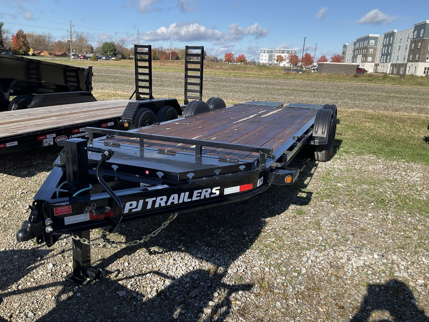 New 2025 PJ Trailers EV202 Equipment Trailer 83X20 TA DOVETAIL (GVW: 15400)