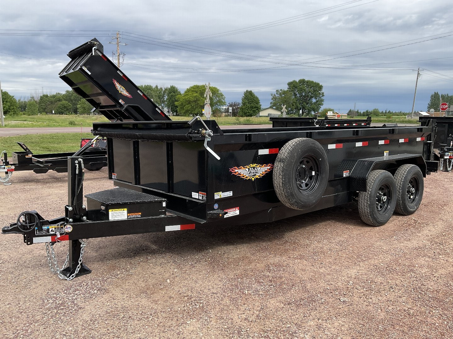 New 2025 H&H Trailers H8316DBW-B-140 Dump Trailer