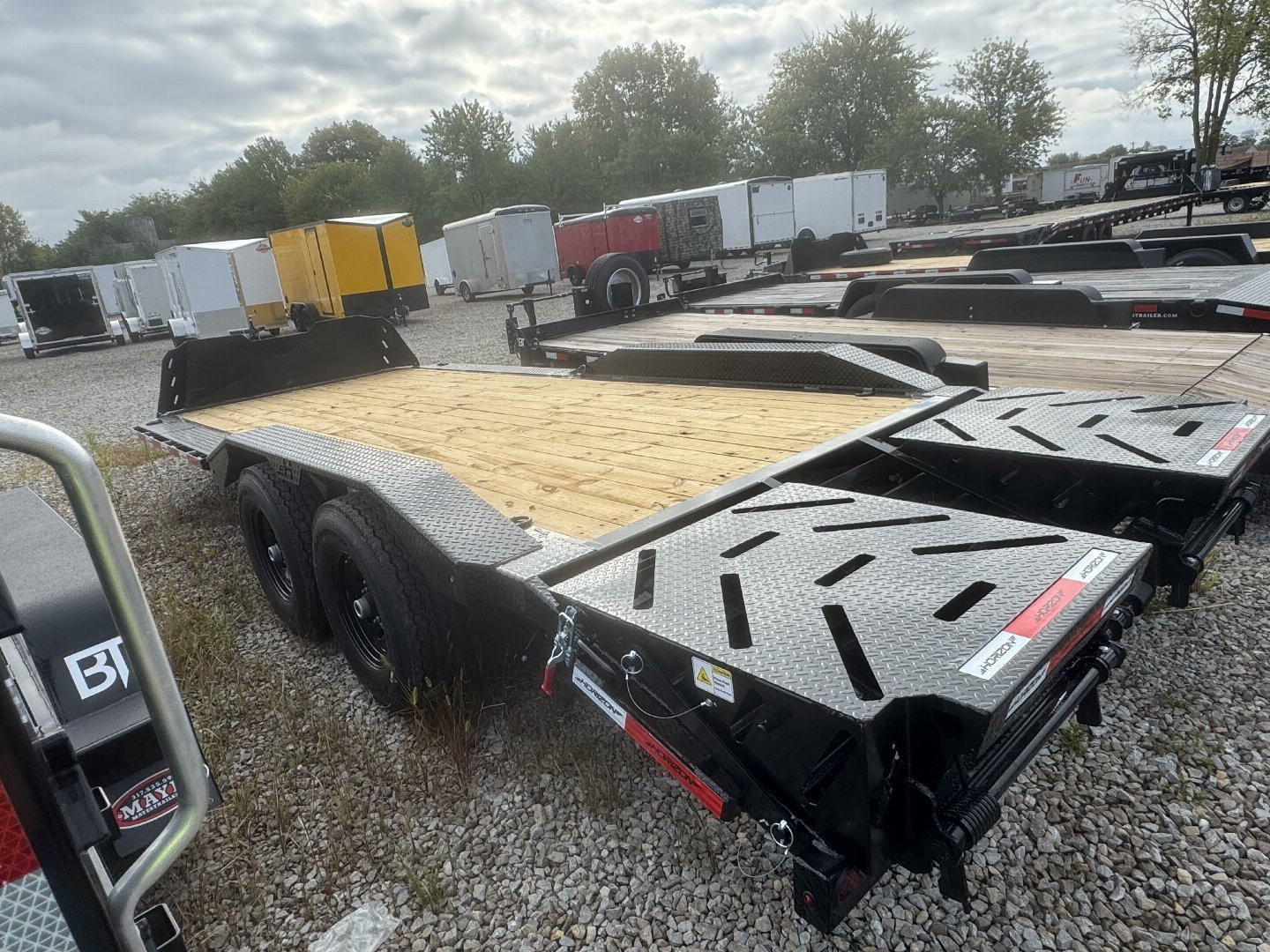 New 2025 HORIZON TRAILERS EHZBP-20MR 7K Equipment Trailer 102X20 TA 26"HEIGHT (GVW:15260) BLACK