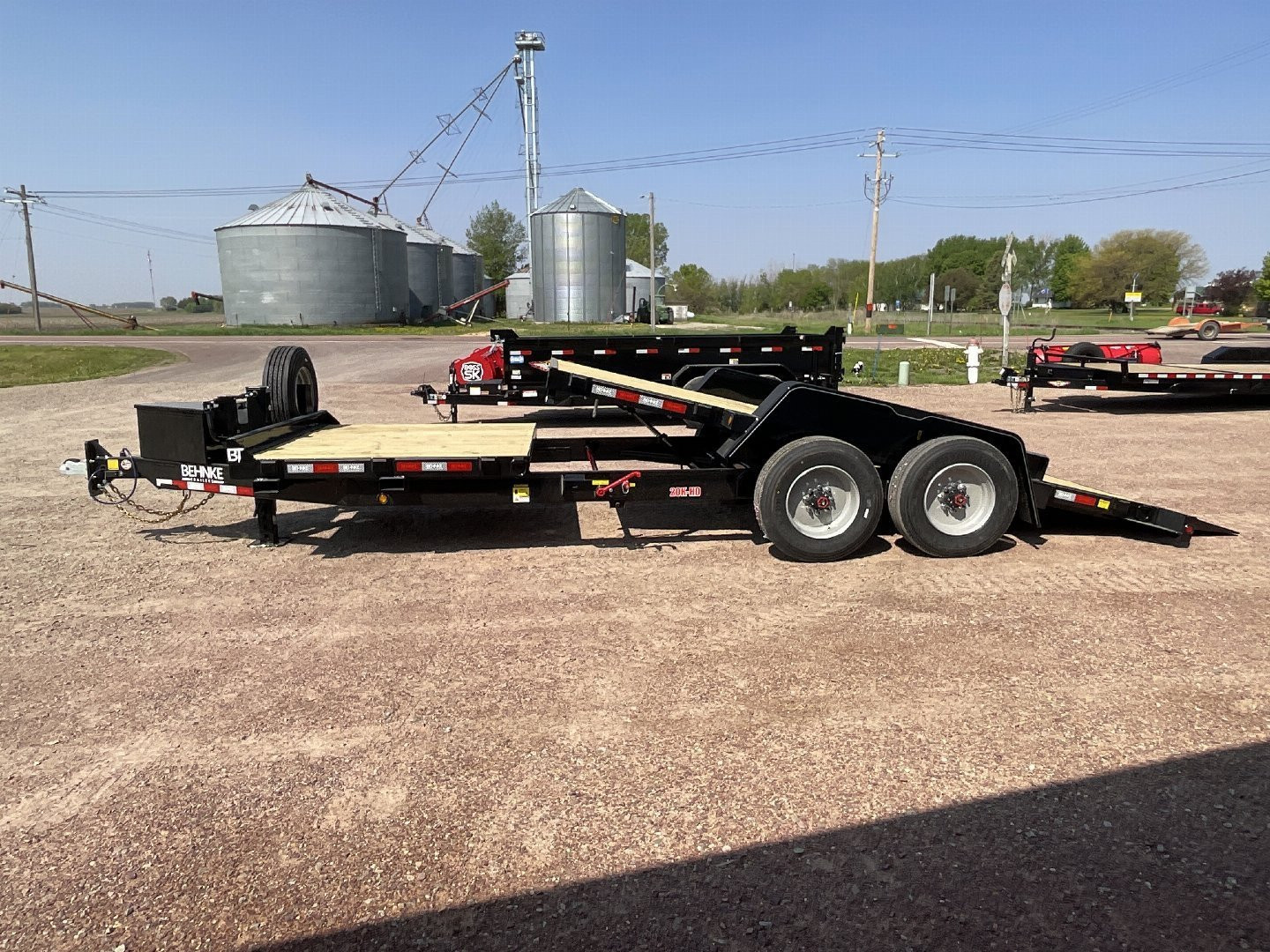 New 2025 Behnke TBCT2220ET-10K Tilt Trailer