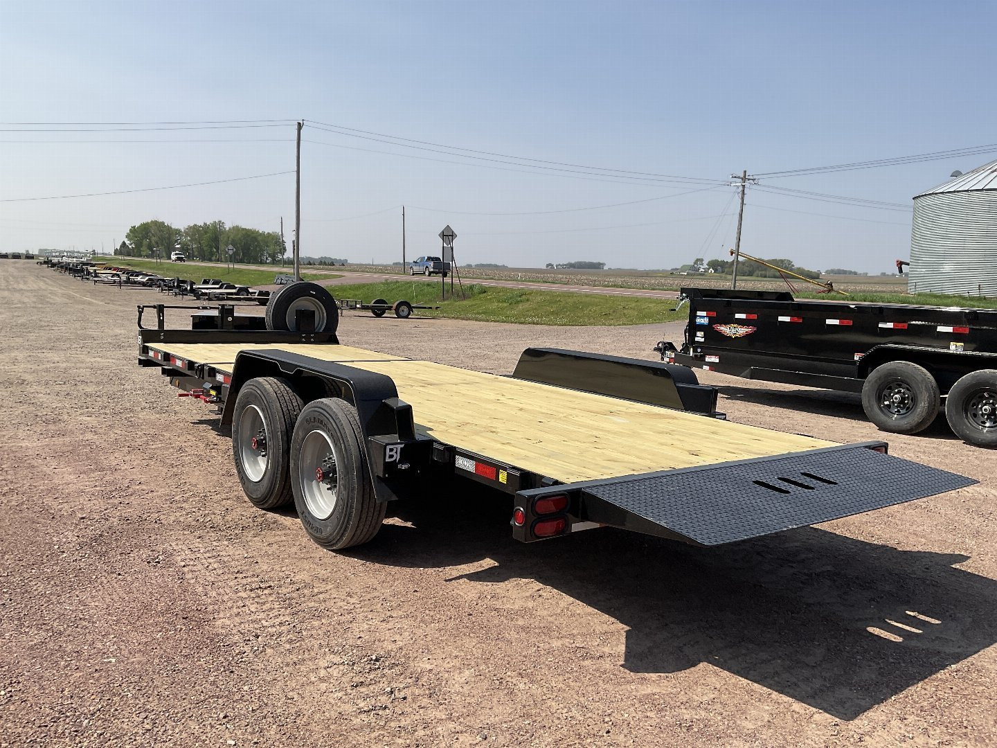 New 2025 Behnke TBCT2220ET-10K Tilt Trailer