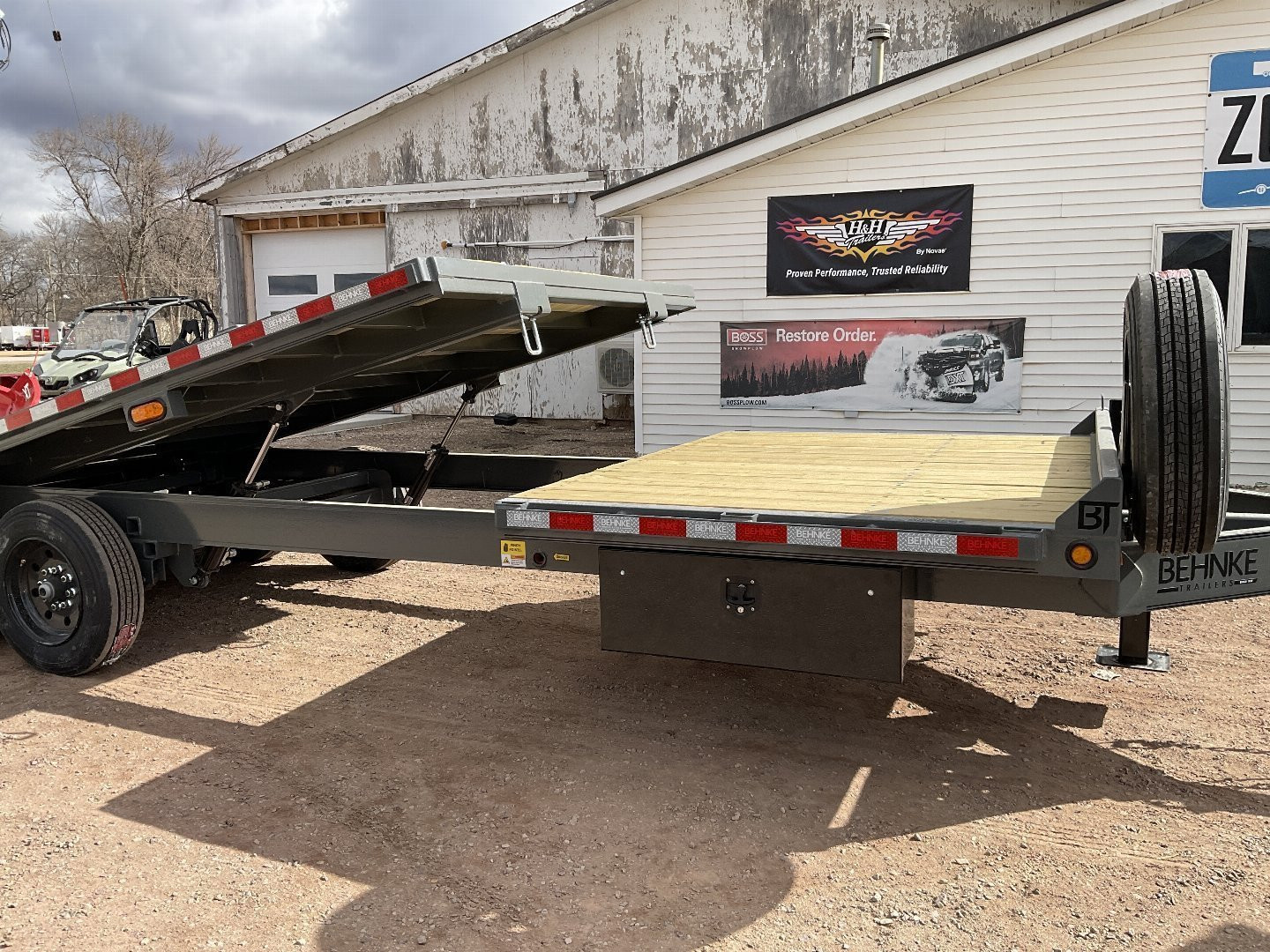 New 2024 Behnke GDFB8X24TPT-16E Equipment