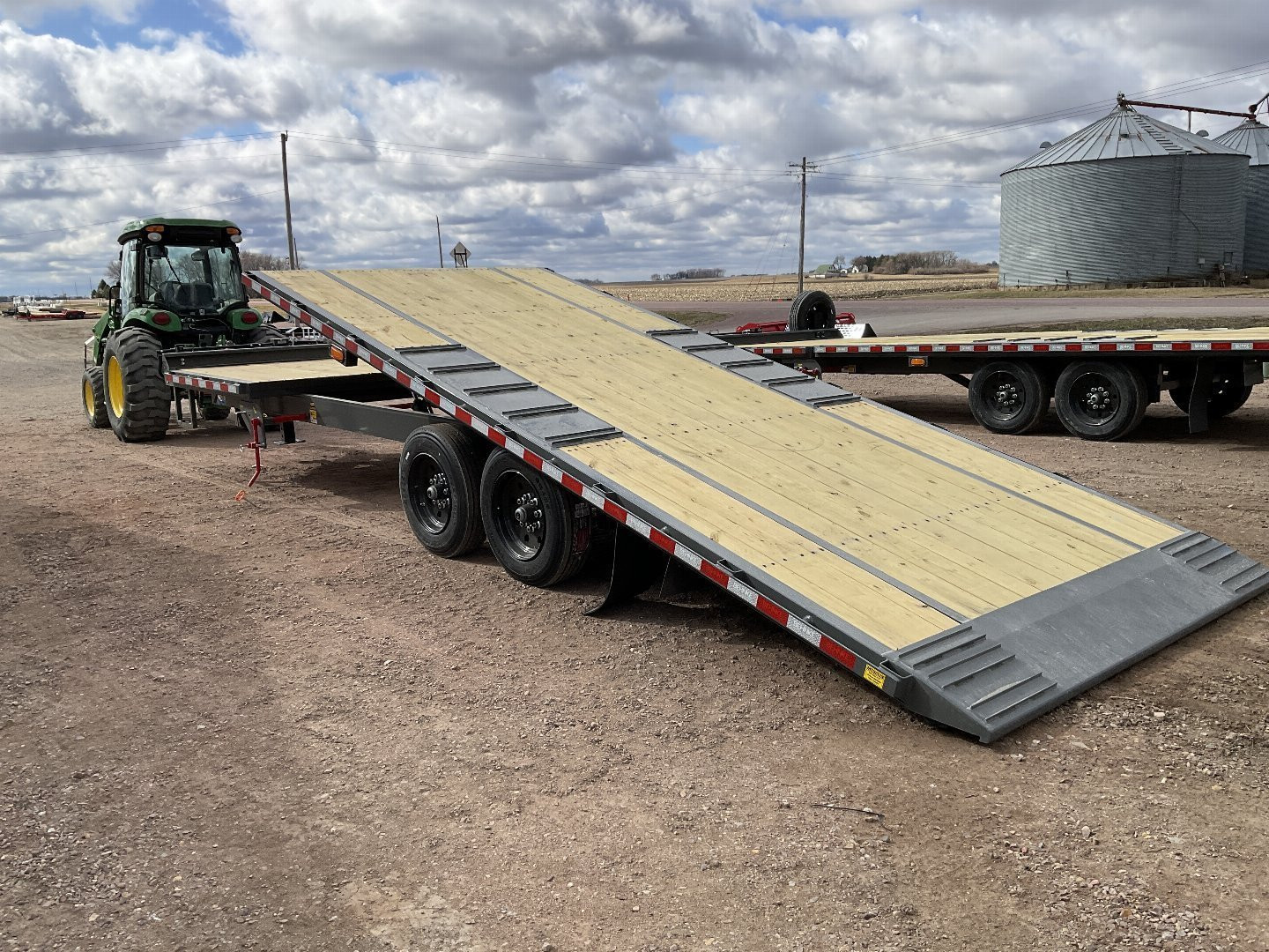 New 2024 Behnke GDFB8X24TPT-16E Equipment