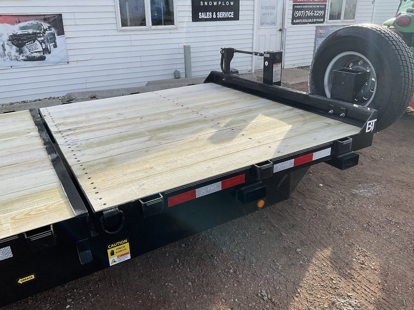 New 2024 Behnke TBCT2214ET Tilt Trailer