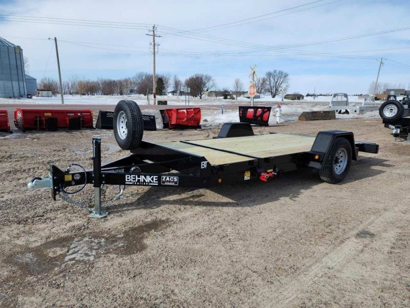 New 2022 Behnke UT81X15ET Tilt Trailer