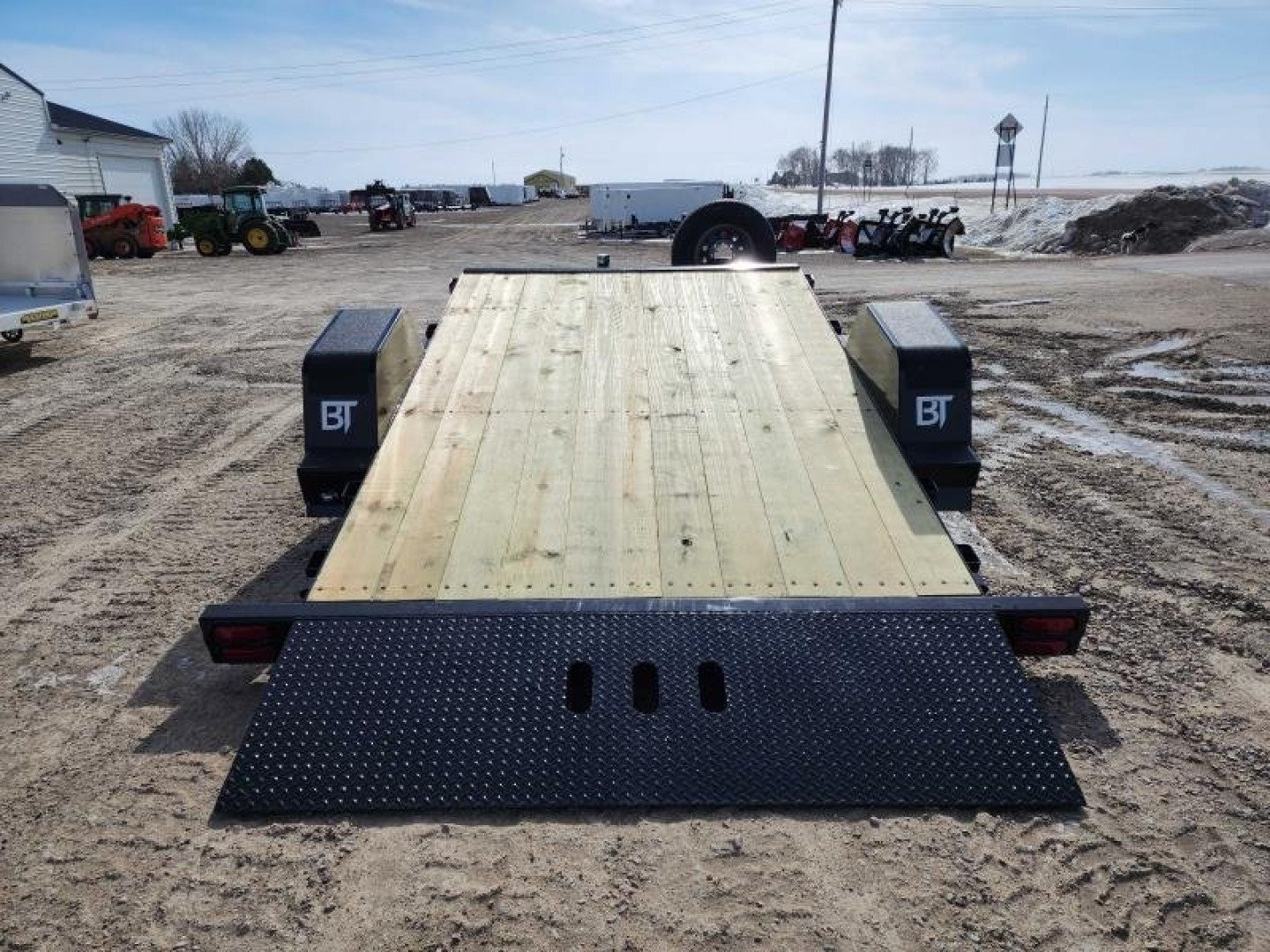 New 2022 Behnke UT81X15ET Tilt Trailer