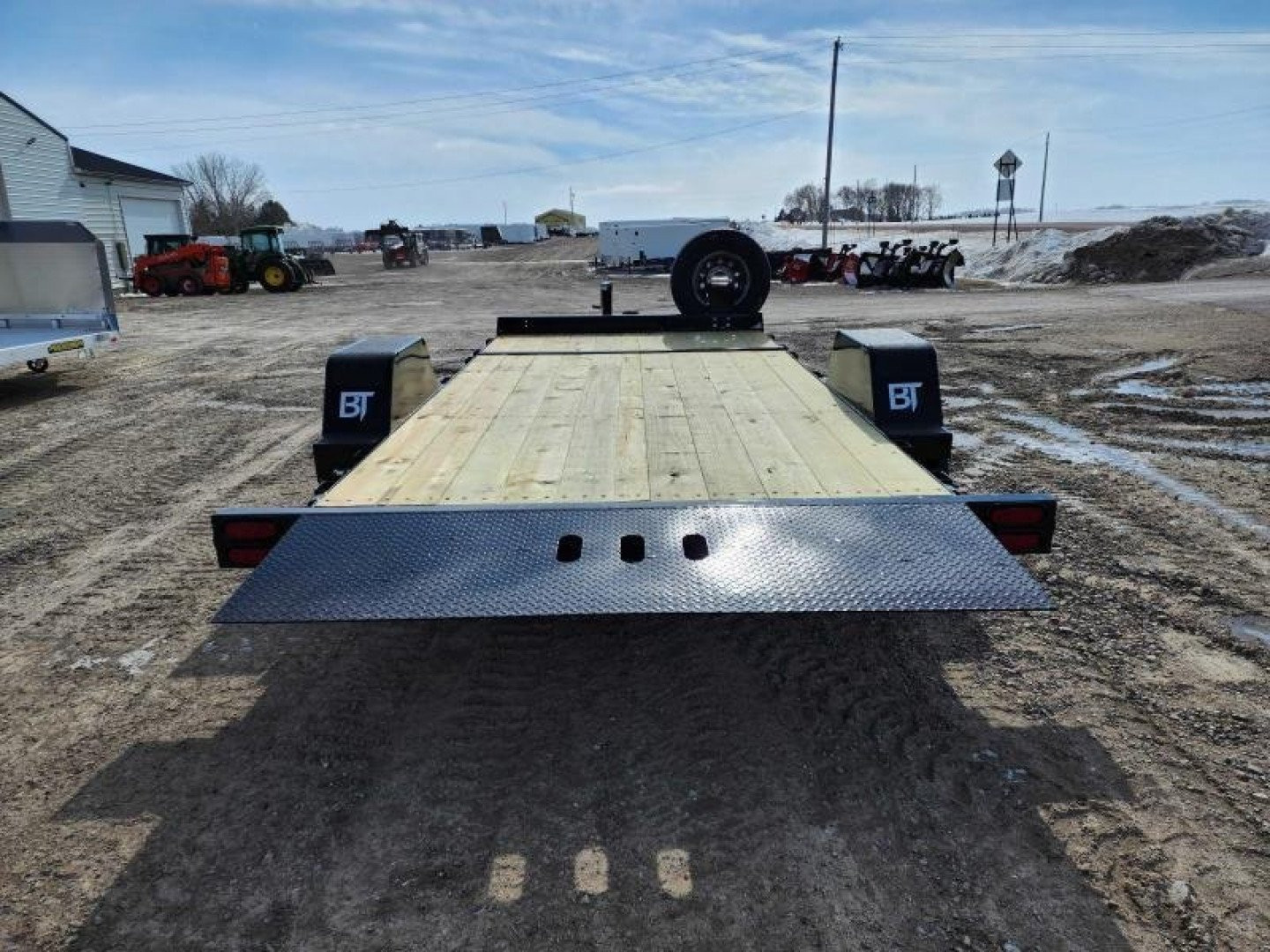 New 2022 Behnke UT81X15ET Tilt Trailer