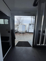 New 2025 SUNDOWNER TRAILERS 2H DR W Side Unload Ramp Horse Trailer