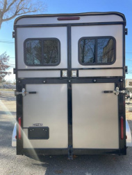Used 2017 Cotner Trailers Inc. 2H BP Royal Dressing Room Horse Trailer