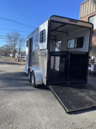 Used 2017 Cotner Trailers Inc. 2H BP Royal Dressing Room Horse Trailer