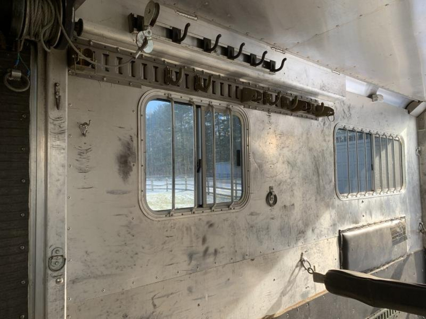 Used 2002 Featherlite 6H Custom Horse Trailer