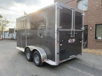 New 2025 Frontier 2023 Frontier 2h D/Room Horse Trailer