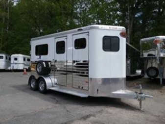 New 2023  Sundowner Trailers Charter 2h d/room Horse Trailer