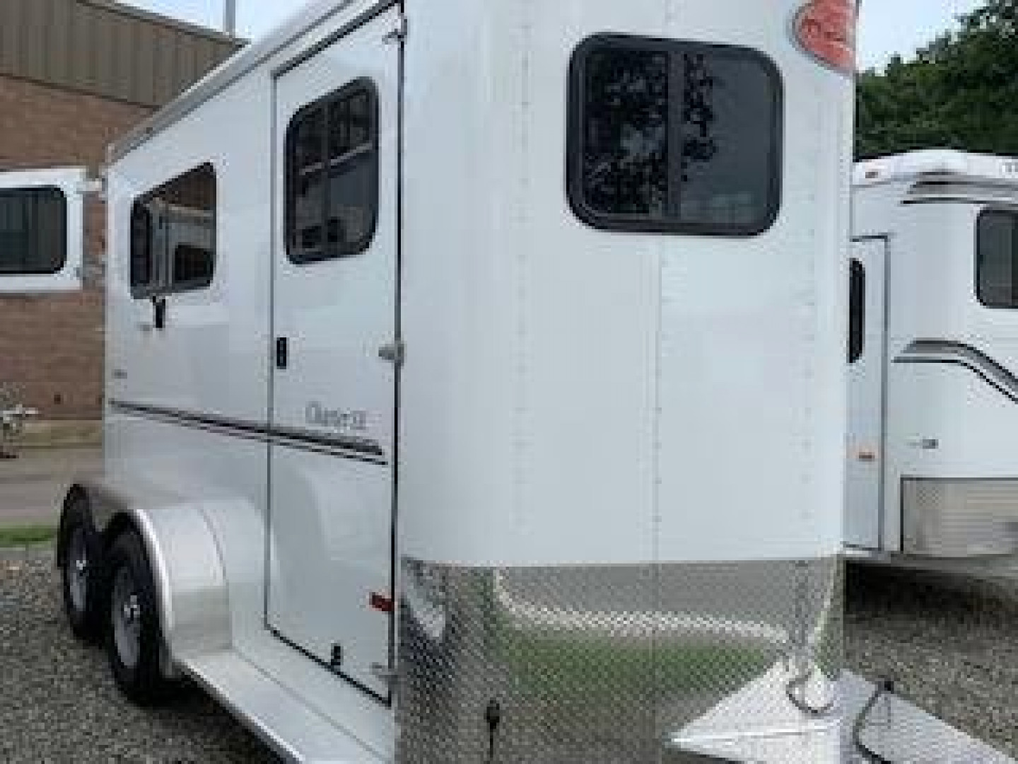 New 2024 Sundowner Trailers 2h Elite Horse Trailer B/P4