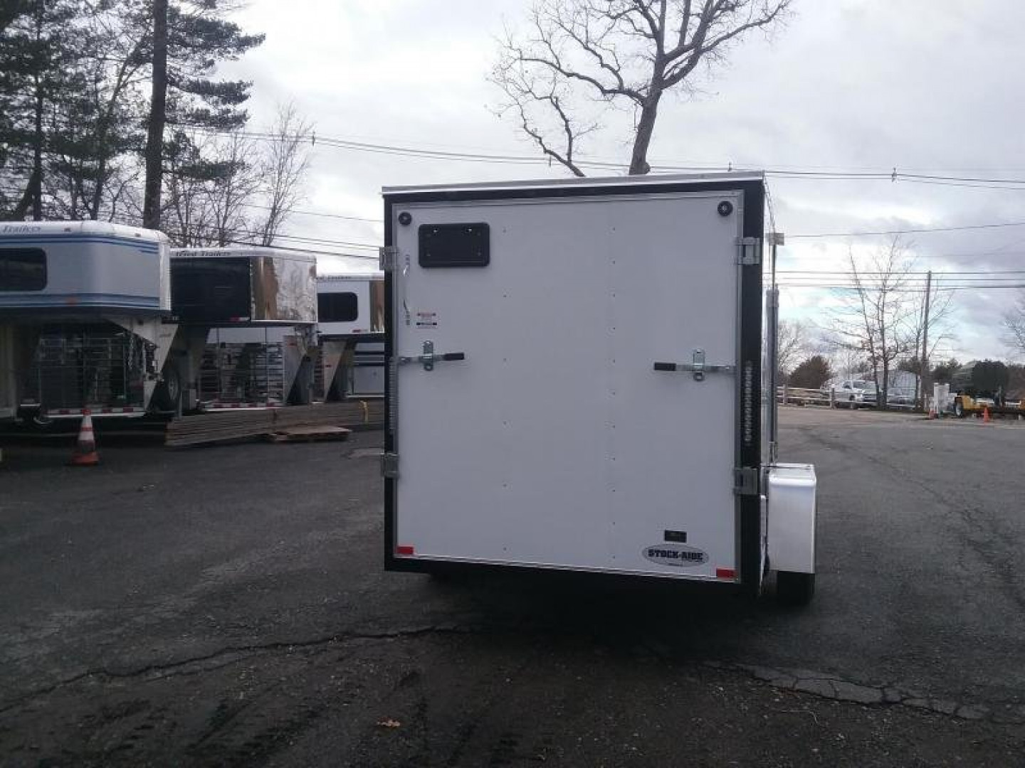 New 2023 ITI CARGO Trailers Enclosed cargo Enclosed Cargo Trailer