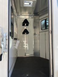 New 2023Sundowner Trailers 2H with side unload