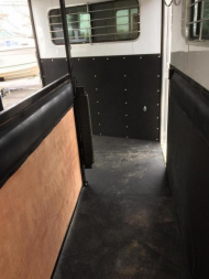 New 2023 Cotner Trailers Inc. Royal d/r side unload Horse Trailer