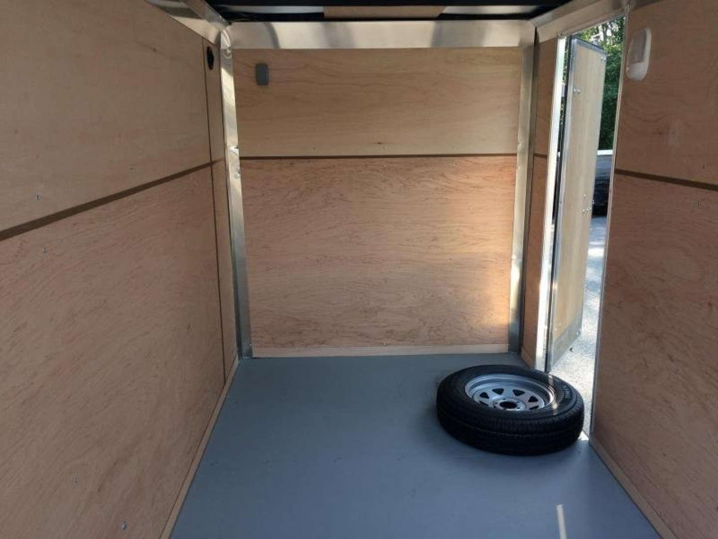 New iTi Cargo Enclosed
