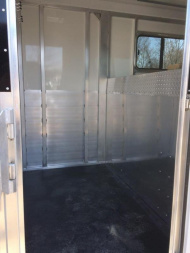 New 2023 Sundowner Trailers Charter 2 plus 1 Horse Trailer