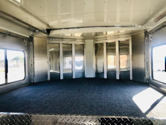 New 2024  Sundowner Trailers 4H Head To Head Horse Trailer