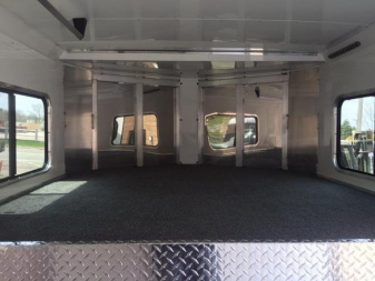 New 2024  Sundowner Trailers 4H Head To Head Horse Trailer