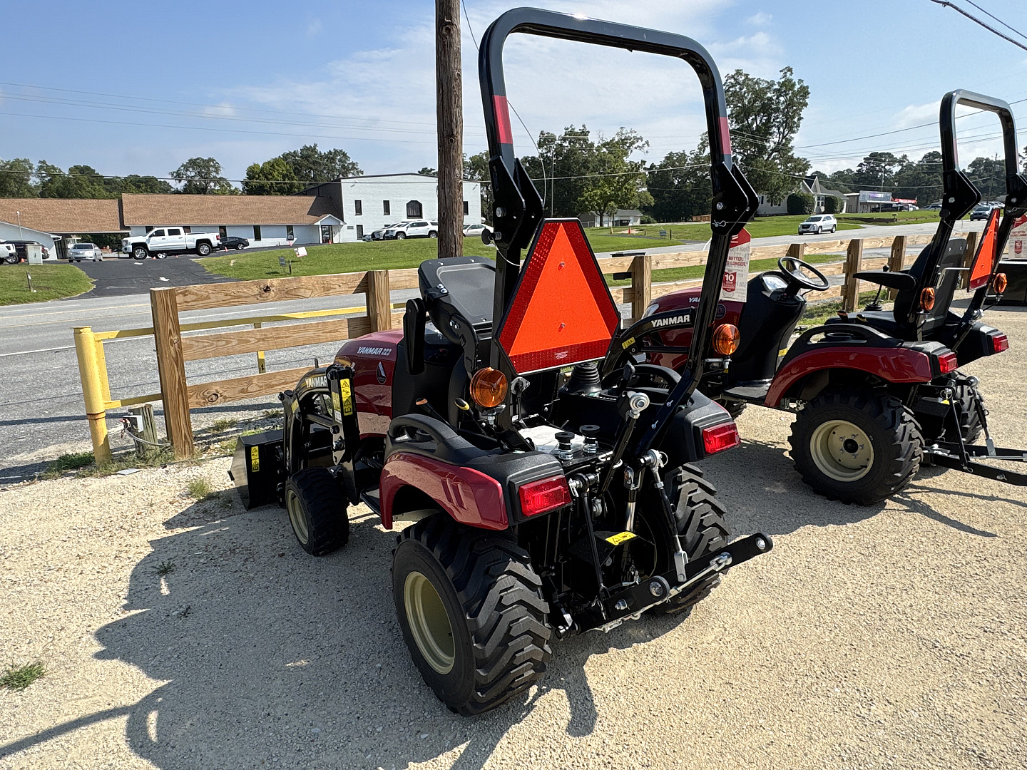 New 2025 Yanmar SA223BI-L Tractor