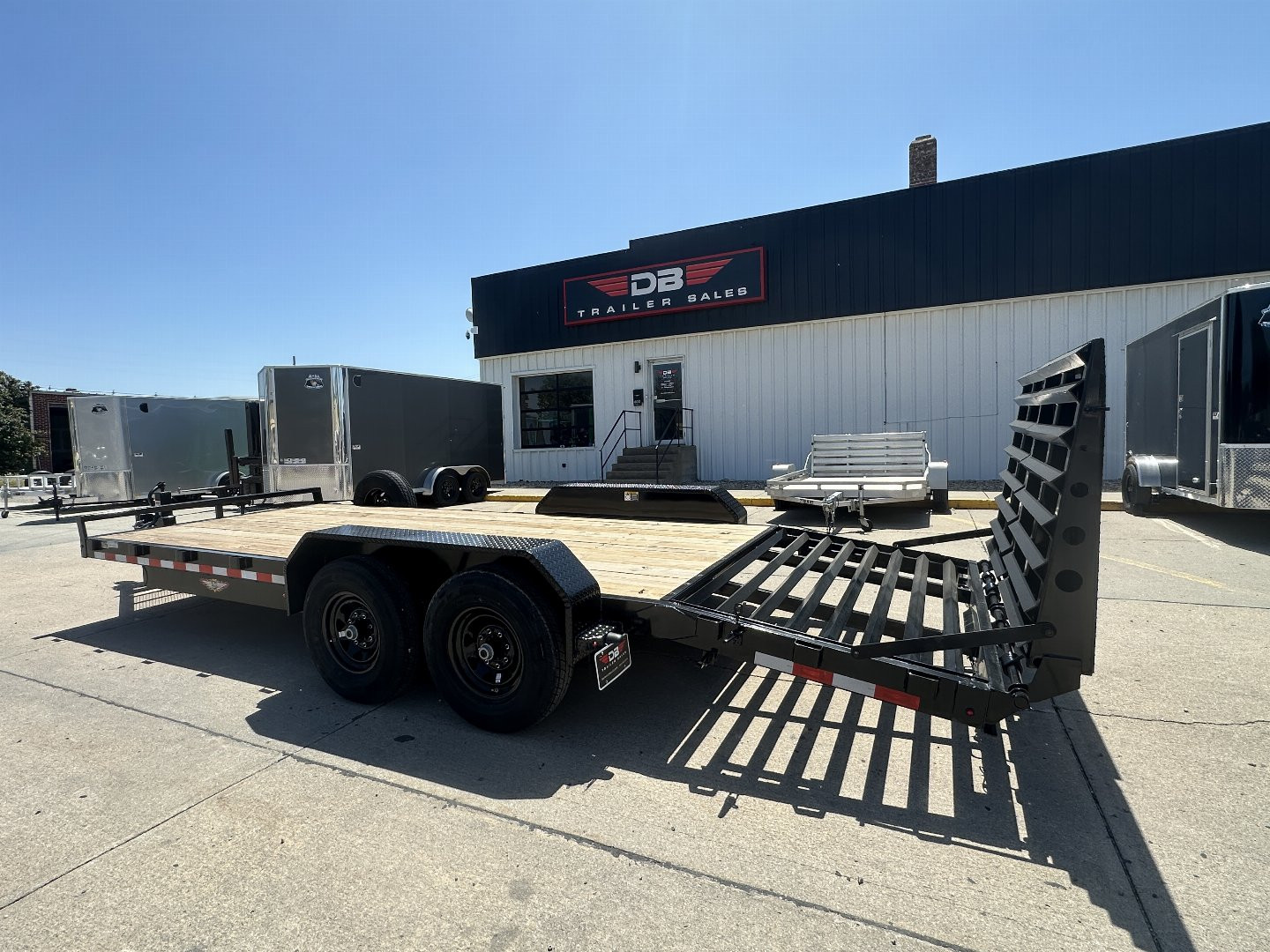 New 2024 H and H Trailer 82x16+4 Super Deluxe Ramp Industrial Equipment Trailer 14K (H8216+4ILSDR-140) Equipment Trailer