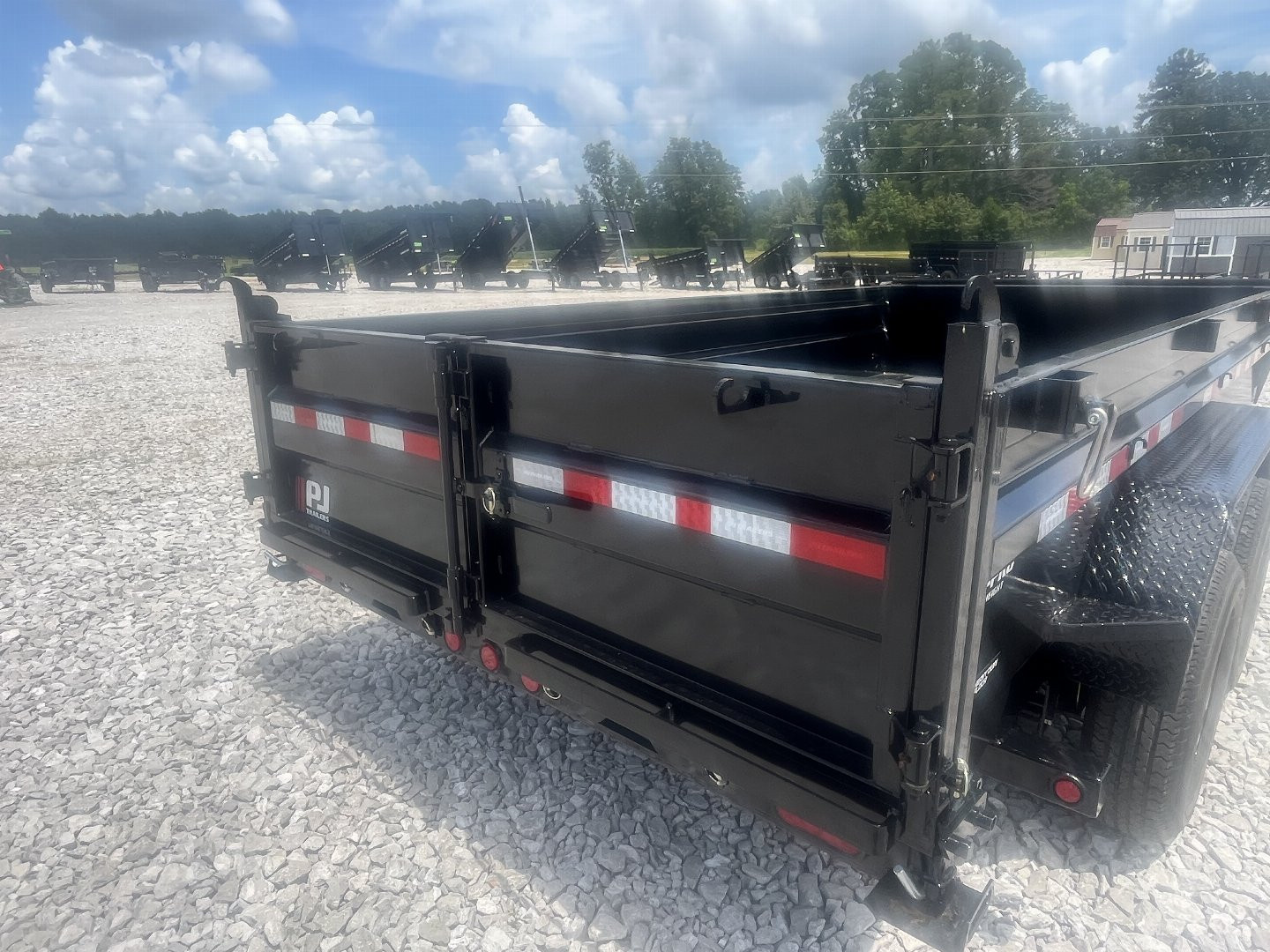 New 2026 PJ Trailers 83"X14' LOW PRO DUMP TRAILER 14K