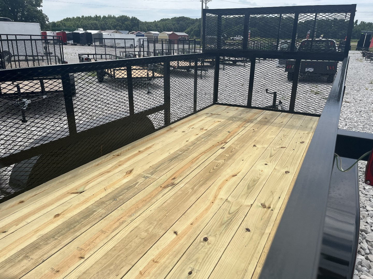 New 2025 Trailblazer 6 1/2 LANDSCAPE UTILITY W/3' MESH SIDES AND BASKET