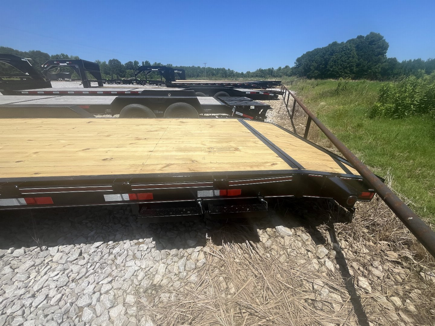 New 2025 Trailblazer 7X36 GOOSENECK 2 CAR HAULER 16K GVWR