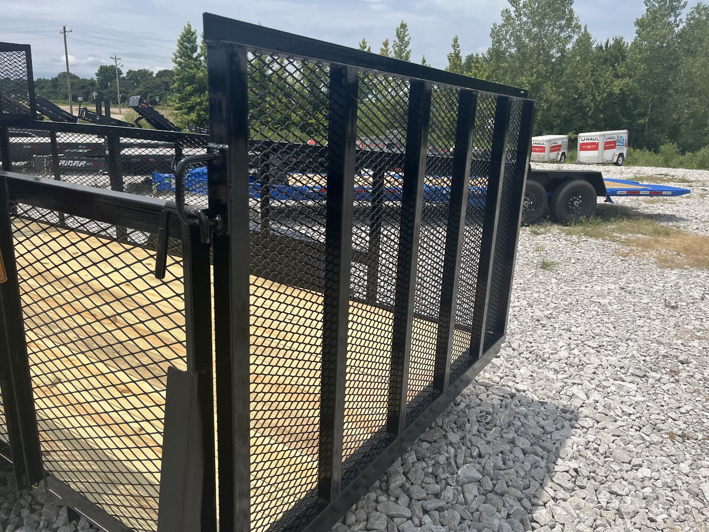 New 2025 Trailblazer 6 1/2X16 MESH SIDE LANDSCAPE W/BOX Utility Trailer