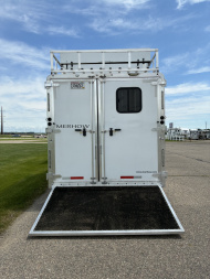 Used 2021 Merhow 4H 14LQ Horse Trailer