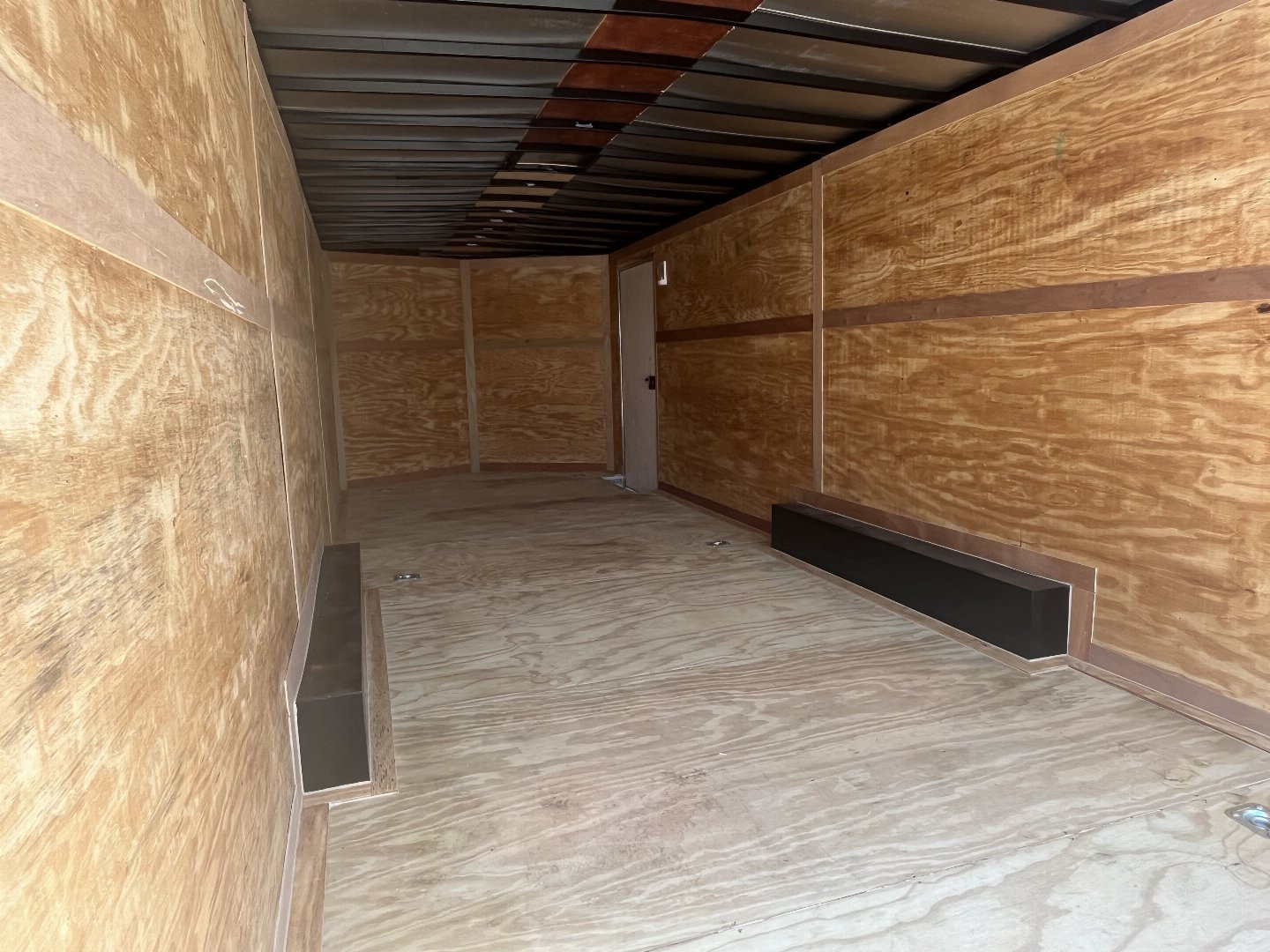 New 2024 TRIPLE R ENCLOSED 8.5x24 Car / Racing Trailer