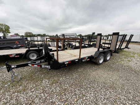 Used "NEVER USED" <br />
Plus it has the extra bucket rack welded to front raised up<br />
<br />
2023 Behnke CBCT1816E-S Equipment Trailer 83X18 TA WOOD FILLED RAMPS (GVW:12000)