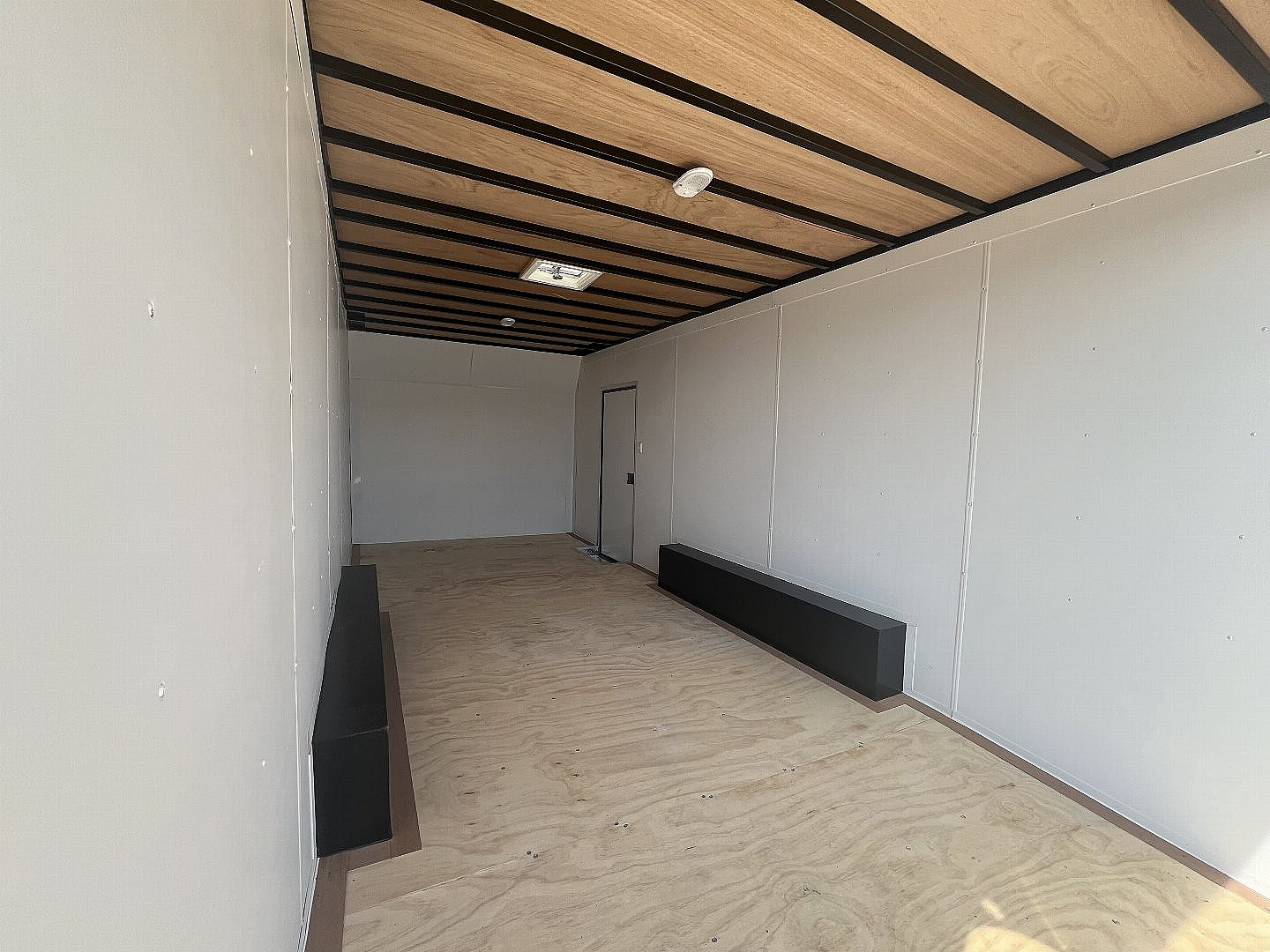 New 2025 UNITED TRAILERS CLA-8.520TA52 Car / Racing Trailer