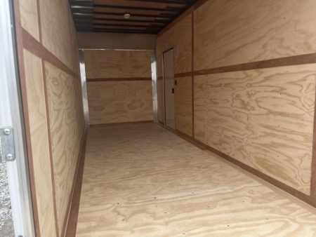 New 2024 United Trailers UXT-718TA52-8.5 Cargo / Enclosed Trailer