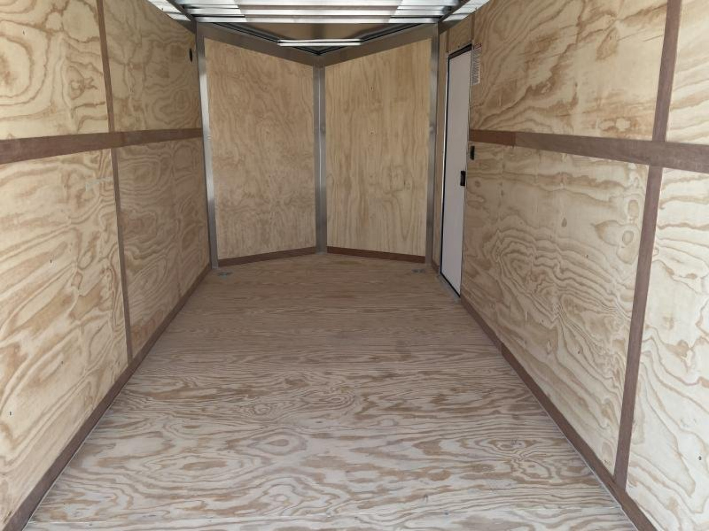 New 2024 United Trailers UATV-716TA35-8.5 ALL ALUMINUM Cargo / Enclosed Trailer