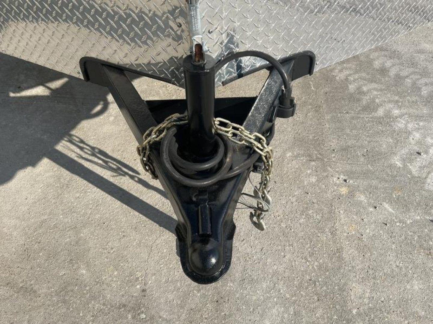 New 2024 United Trailers UJ-716TA35-8.5 Cargo / Enclosed Trailer