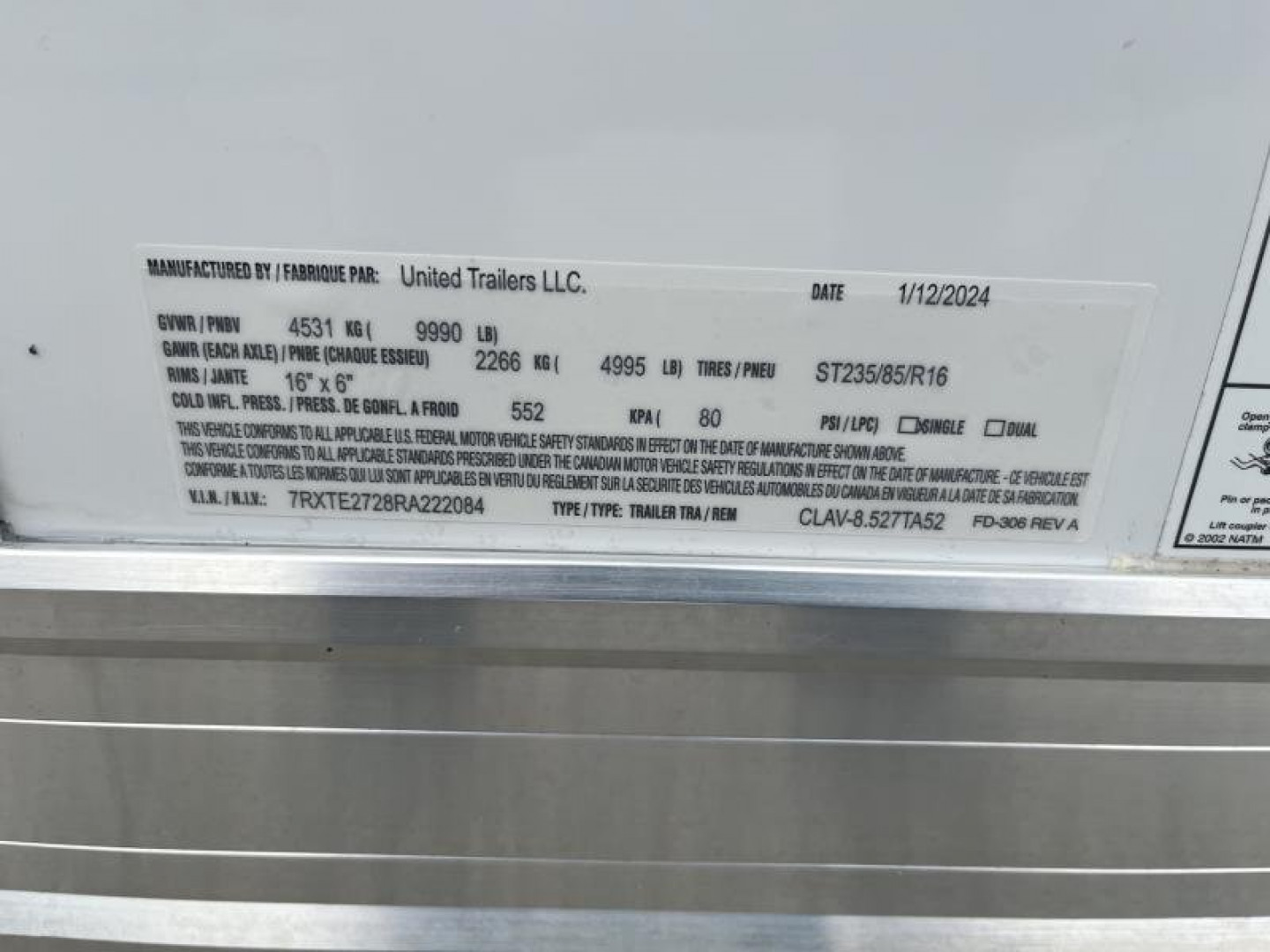 New 2024 United Trailers CLAV-8.527TA52 Car / Racing Trailer