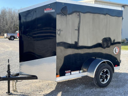 New 2024 United Trailers UJ-58SA30 Cargo / Enclosed Trailer
