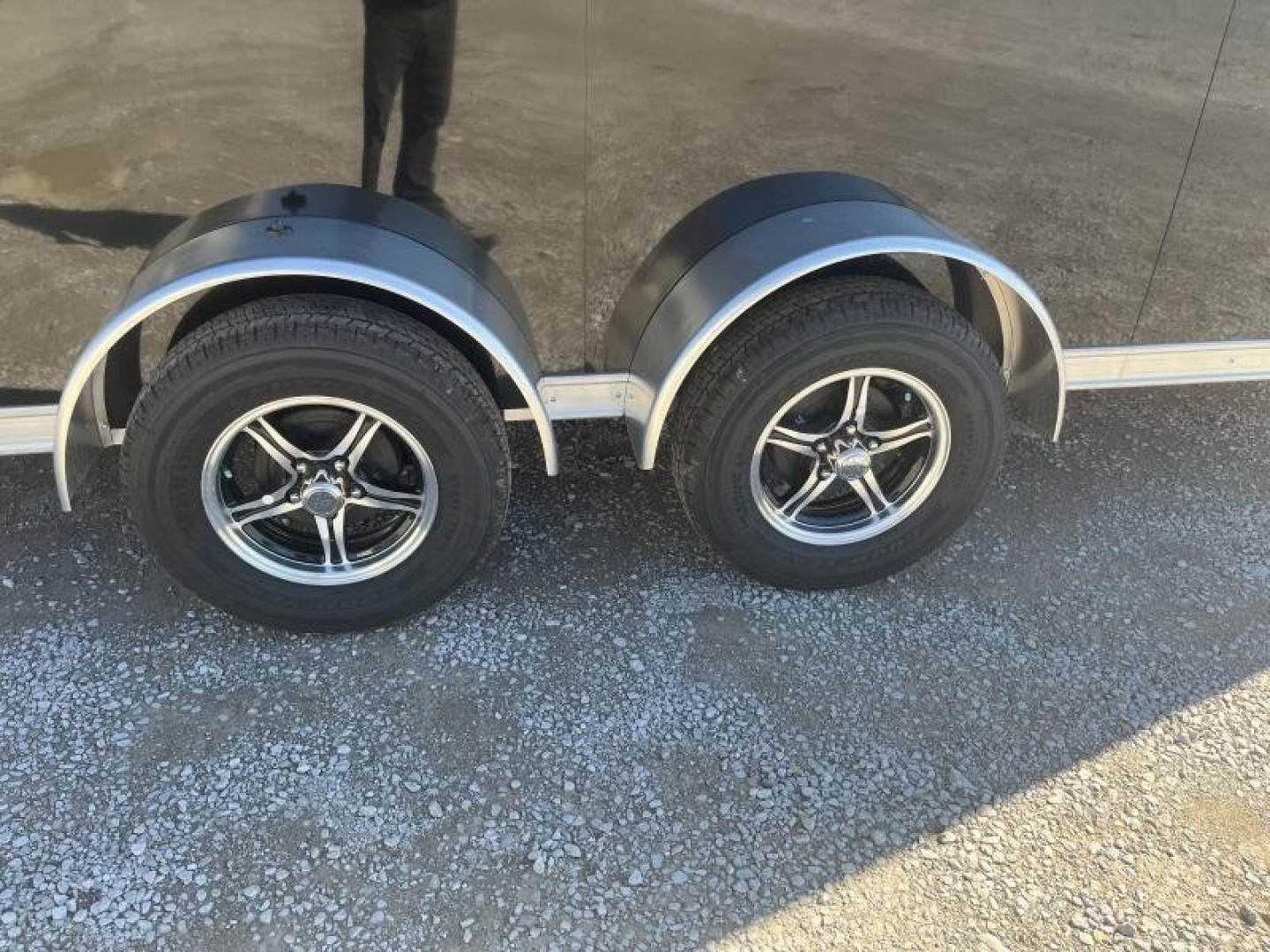 New 2024 United Trailers UATV-716TA35-8.5 ALL ALUMINUM  Cargo / Enclosed Trailer