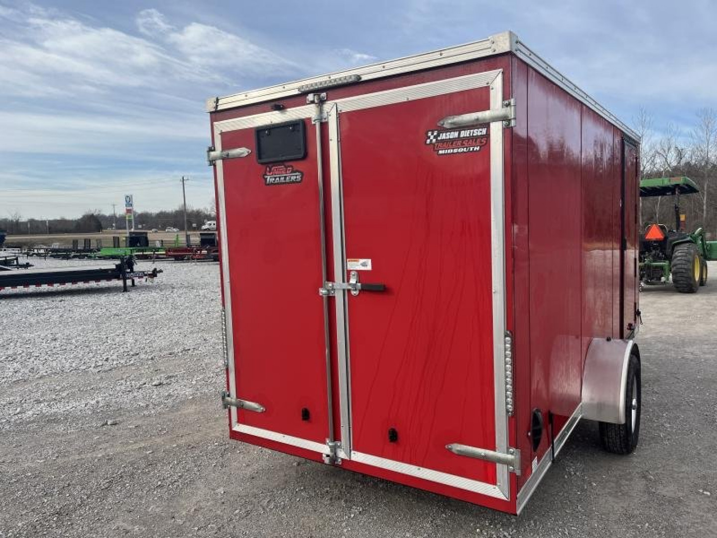 New 2024 United Trailers UJ-614SA30 Cargo / Enclosed Trailer Double Door