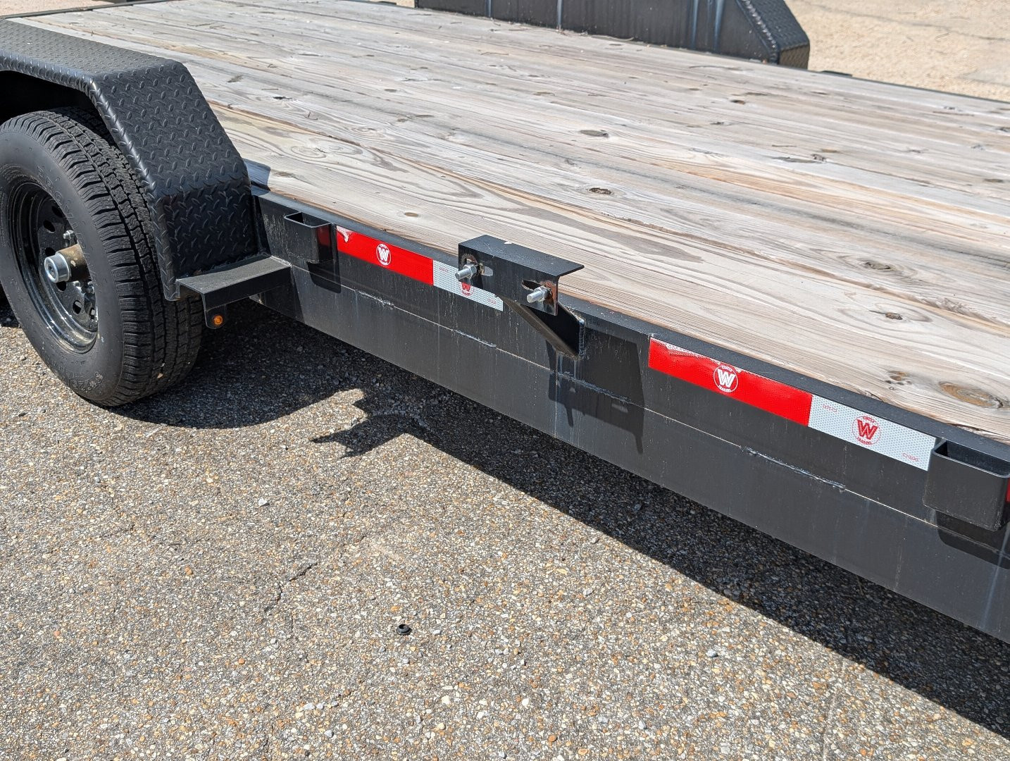 New Circle W CW7X22EH10K Equipment Trailer