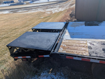 New 2025 Dutton Trailers 8.5x26' Gooseneck