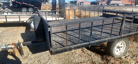 Used 2001 7'4x8.5 Deckover Trailer