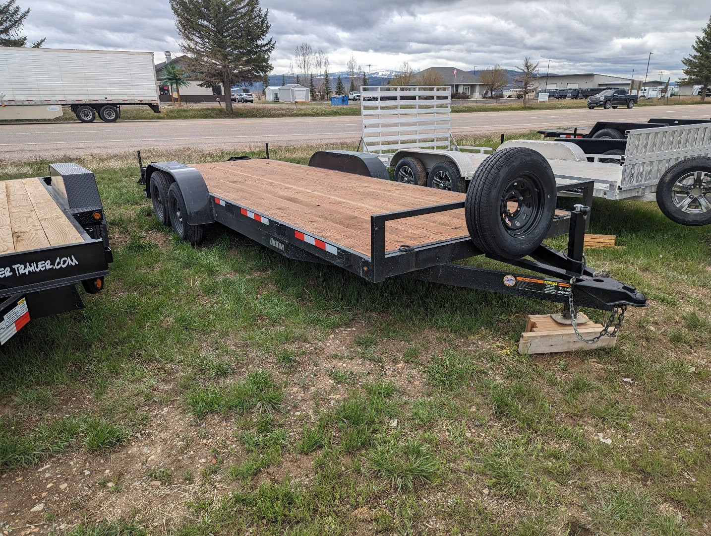 New 2024 Dutton Trailers 7'X20' 10K Car Hauler