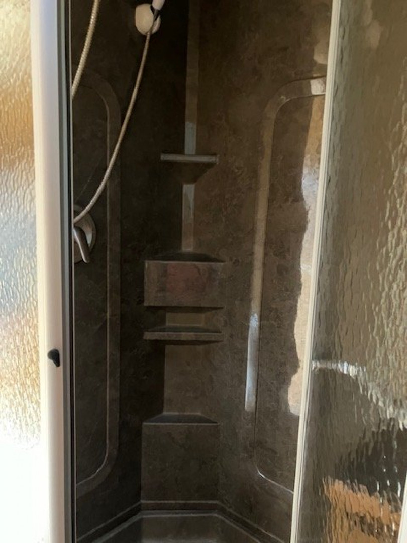 Used 2006 Stidham Trailer Horse Trailer w/ L/Q