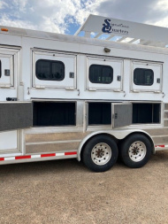 Used 2006 Stidham Trailer Horse Trailer w/ L/Q